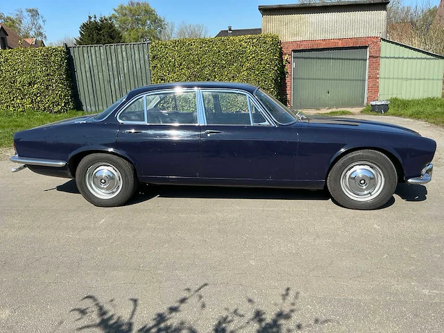 1969 jaguar xj6 4.2 oldtimer - afbeelding 34 van  75