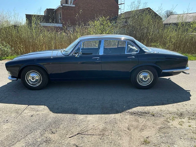 1969 jaguar xj6 4.2 oldtimer - afbeelding 74 van  75