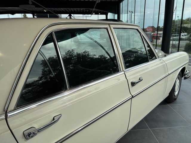 1969 mercedes-benz 280se oldtimer - afbeelding 7 van  20