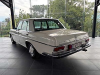 1969 mercedes-benz 280se oldtimer - afbeelding 16 van  20
