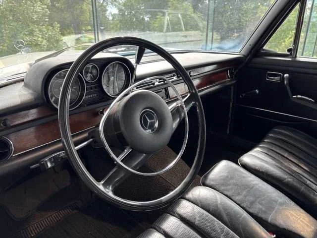 1969 mercedes-benz 280se oldtimer - afbeelding 19 van  19