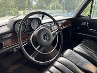 1969 mercedes-benz 280se oldtimer - afbeelding 19 van  19