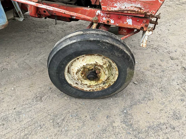 1969 renault r7055 tweewielaangedreven landbouwtractor oldtimer - afbeelding 4 van  20