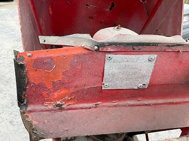 1969 renault r7055 tweewielaangedreven landbouwtractor oldtimer - afbeelding 9 van  20