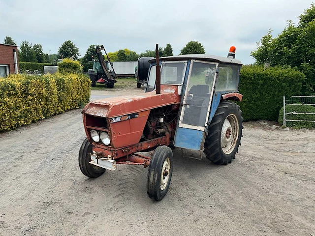 1969 renault r7055 tweewielaangedreven landbouwtractor oldtimer - afbeelding 1 van  20