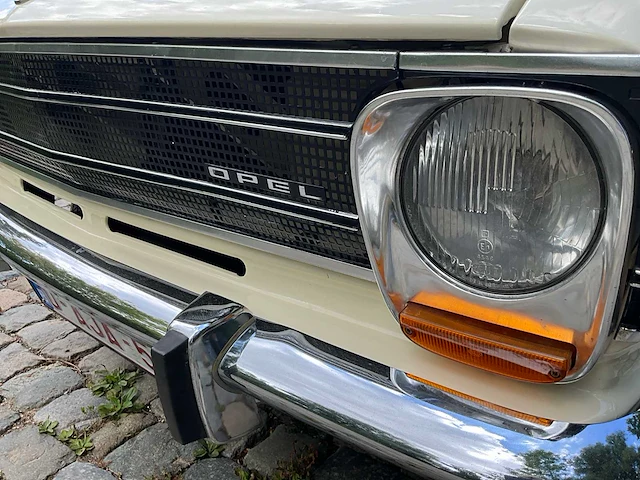 1970 opel olympia oldtimer - afbeelding 10 van  71