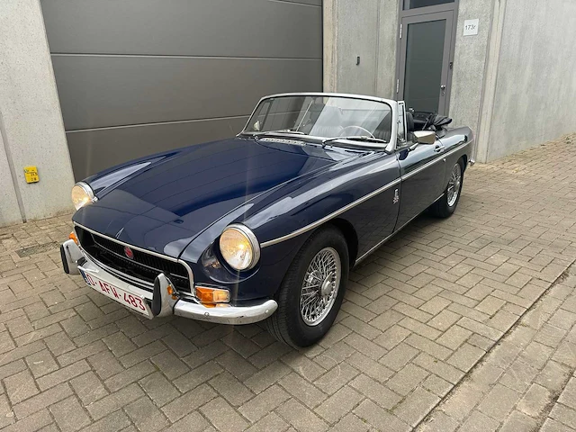 1971 - mg mgb - b - oldtimer - afbeelding 1 van  48