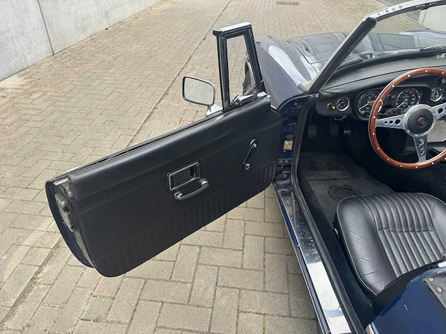 1971 - mg mgb - b - oldtimer - afbeelding 24 van  48