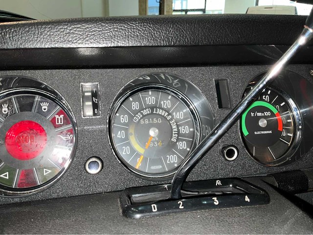 1972 citroën ds 21 i vintage auto's > 15 - afbeelding 3 van  37