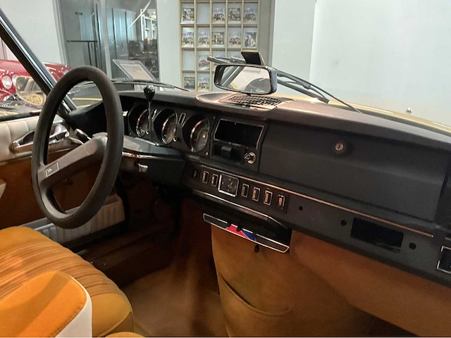 1972 citroën ds 21 i vintage auto's > 15 - afbeelding 6 van  37