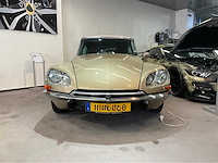1972 citroën ds 21 i vintage auto's > 15 - afbeelding 23 van  37