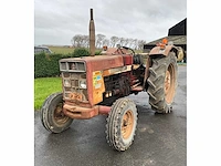 1972 mccormick international 654 oldtimer tractor - afbeelding 1 van  33