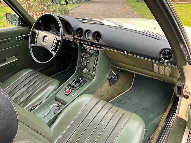 1972 mercedes-benz 350sl oldtimer - afbeelding 29 van  73