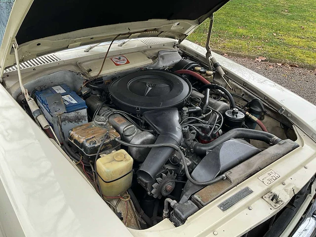 1972 mercedes-benz 350sl oldtimer - afbeelding 57 van  73