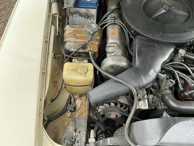 1972 mercedes-benz 350sl oldtimer - afbeelding 59 van  73