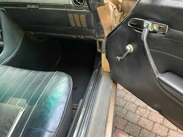 1972 mercedes-benz cabrio 350 sl oldtimer - afbeelding 14 van  38
