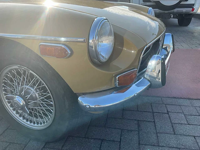 1972 mg b oldtimer - afbeelding 8 van  26