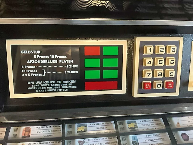 1972 seeburg matador jukebox - afbeelding 4 van  7