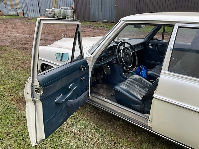 1973 mercedes-benz 230/8 oldtimer - afbeelding 5 van  21