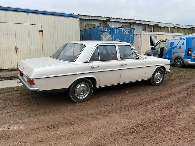 1973 mercedes-benz 230/8 oldtimer - afbeelding 19 van  21