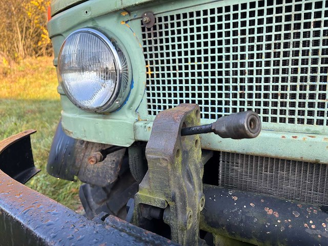 1973 mercedes unimog 406 vrachtwagen - afbeelding 28 van  44
