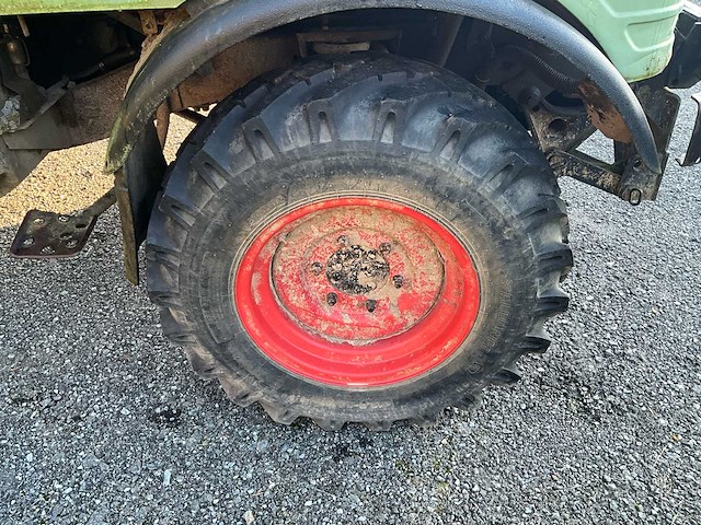 1973 mercedes unimog 406 vrachtwagen - afbeelding 39 van  44