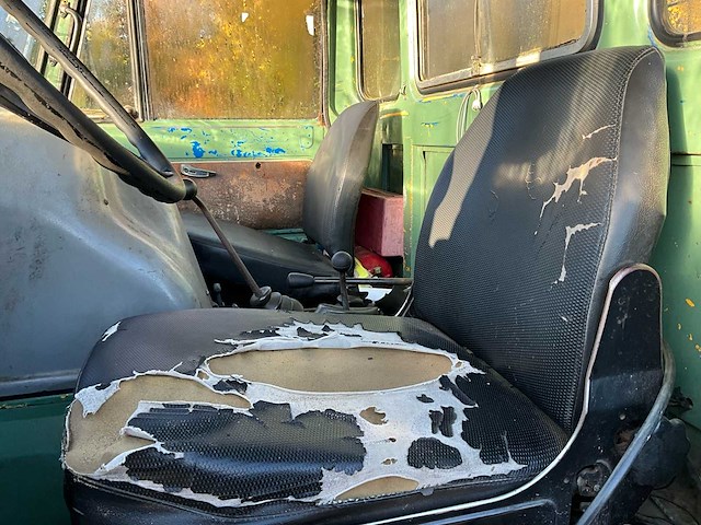 1973 mercedes unimog 406 vrachtwagen - afbeelding 8 van  44