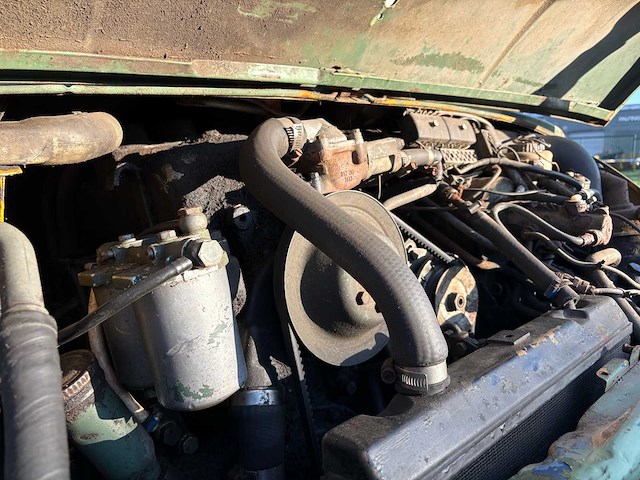 1973 mercedes unimog 406 vrachtwagen - afbeelding 21 van  44