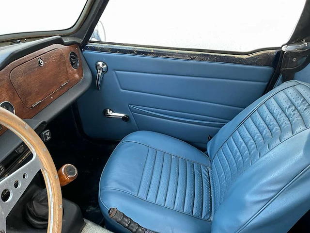 1973 triumph roadster oldtimer - afbeelding 28 van  59