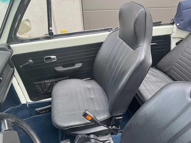 1974 - volkswagen kever karmann cabrio - oldtimer - afbeelding 26 van  53