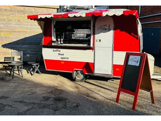 1974 chateau 320 foodtruck - afbeelding 12 van  66