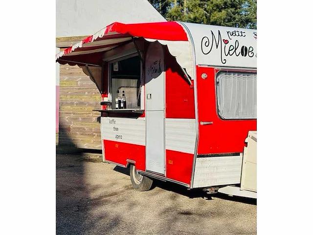 1974 chateau 320 foodtruck - afbeelding 34 van  66