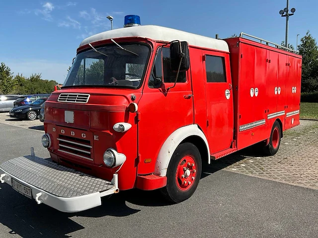 1974 dodge wcas541 feestbus - afbeelding 1 van  33
