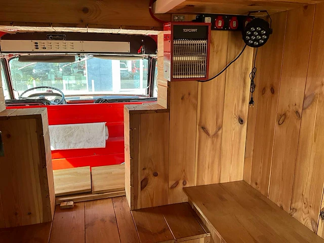 1974 dodge wcas541 feestbus - afbeelding 14 van  33