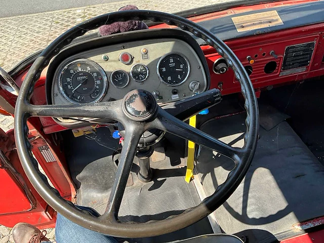 1974 dodge wcas541 feestbus - afbeelding 18 van  33