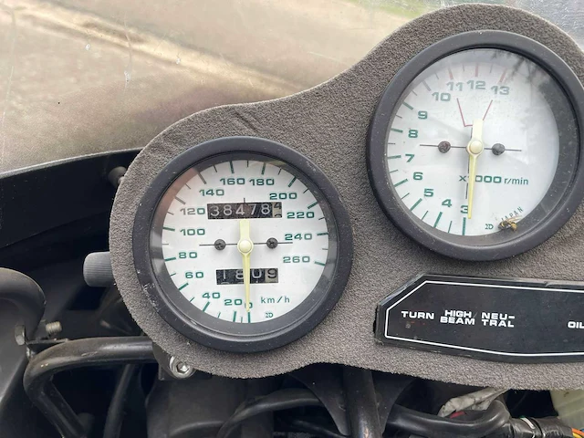 1974 suzuki gsrx 750 - afbeelding 13 van  17