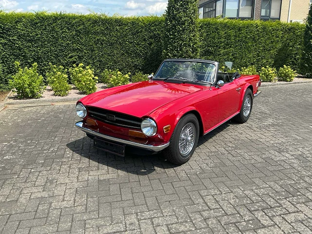1974 tiumph tr6 oldtimer - afbeelding 1 van  43