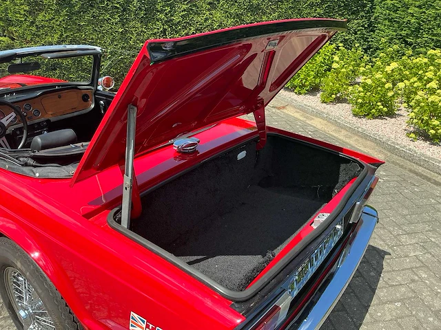 1974 tiumph tr6 oldtimer - afbeelding 14 van  43