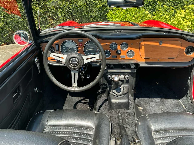 1974 tiumph tr6 oldtimer - afbeelding 27 van  43