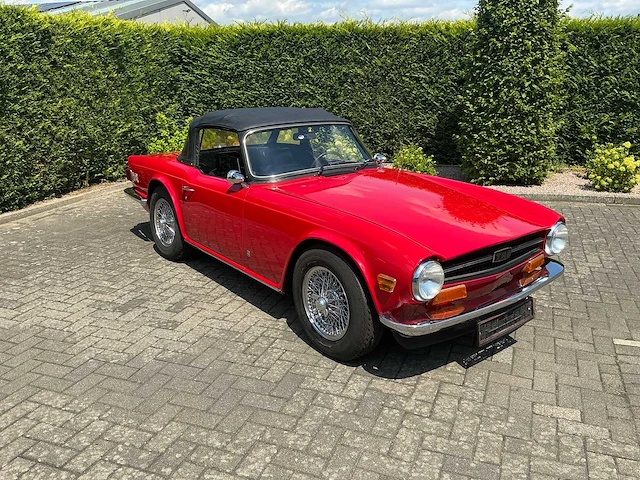 1974 tiumph tr6 oldtimer - afbeelding 23 van  43