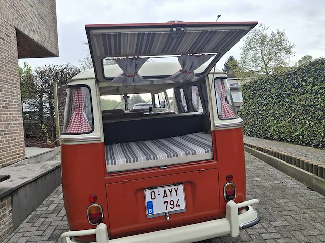 1974 volkswagen t1 camper oldtimer - afbeelding 11 van  51
