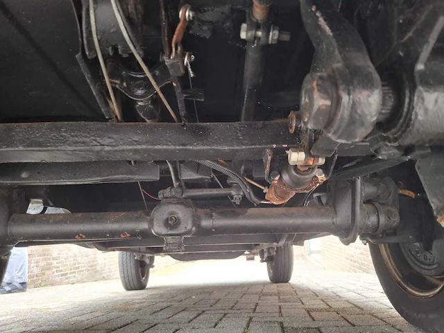 1974 volkswagen t1 camper oldtimer - afbeelding 38 van  51