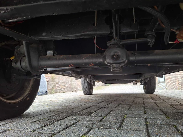 1974 volkswagen t1 camper oldtimer - afbeelding 40 van  51