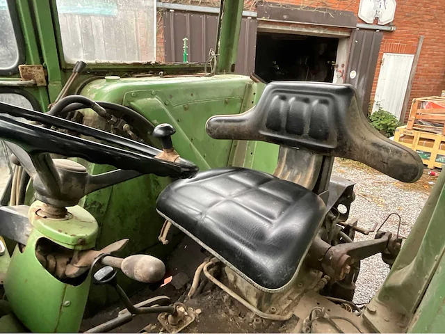 1975 fendt farmer 106s turbomatik met voorlader - afbeelding 37 van  53