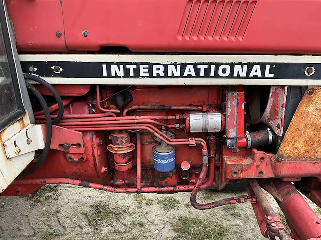 1975 international 744 - afbeelding 4 van  29