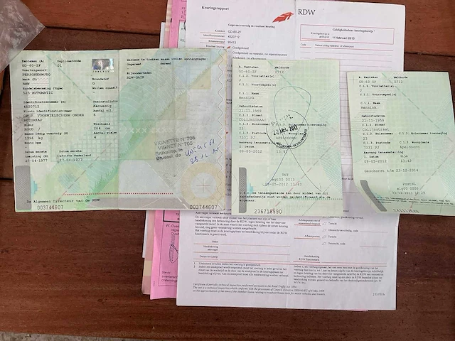 1977 - bmw 525 oldtimer - afbeelding 33 van  40