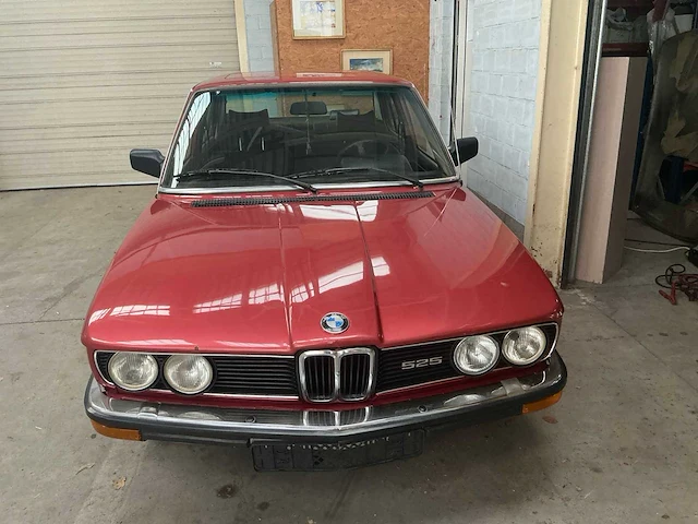 1977 - bmw 525 oldtimer - afbeelding 34 van  40