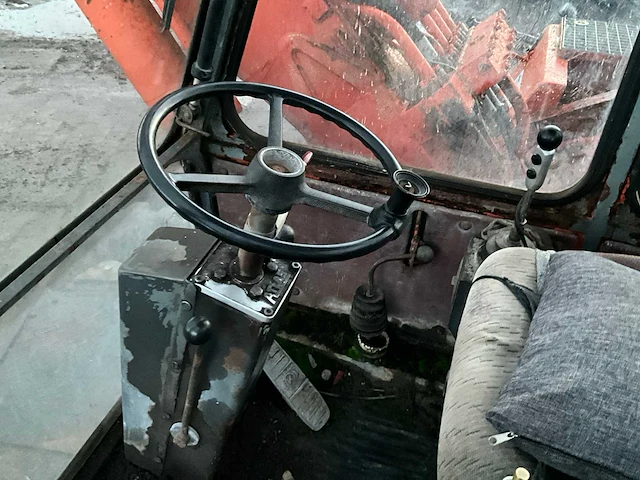 1977 atlas 1302e banden graafmachine - afbeelding 10 van  29