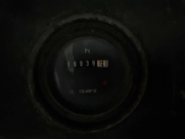 1977 atlas 1302e banden graafmachine - afbeelding 16 van  29