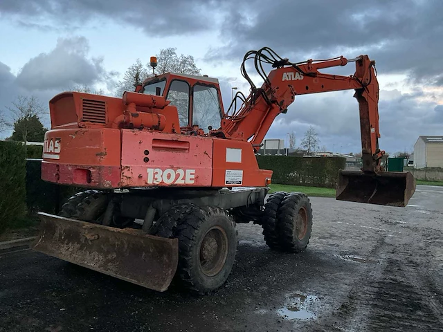 1977 atlas 1302e banden graafmachine - afbeelding 25 van  29